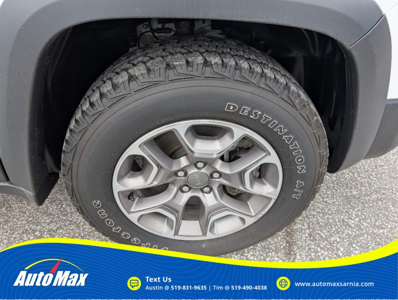 2022 Jeep Cherokee Trailhawk 4dr 4x4 Photo