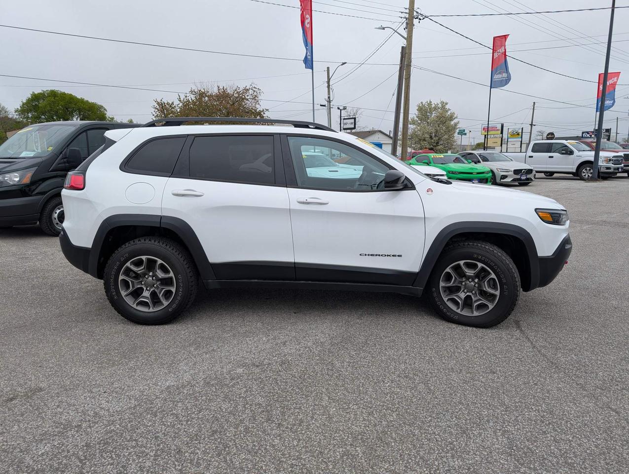 2022 Jeep Cherokee Trailhawk 4dr 4x4 Photo
