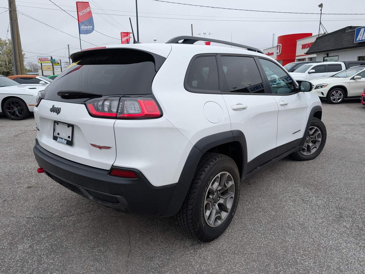 2022 Jeep Cherokee Trailhawk 4dr 4x4 Photo4