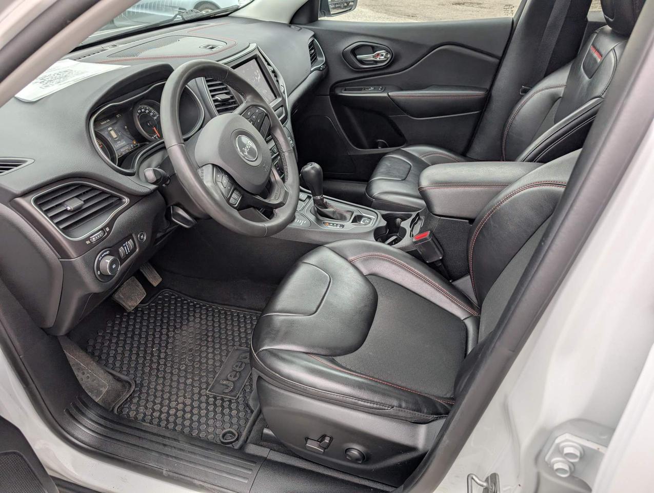 2022 Jeep Cherokee Trailhawk 4dr 4x4 Photo