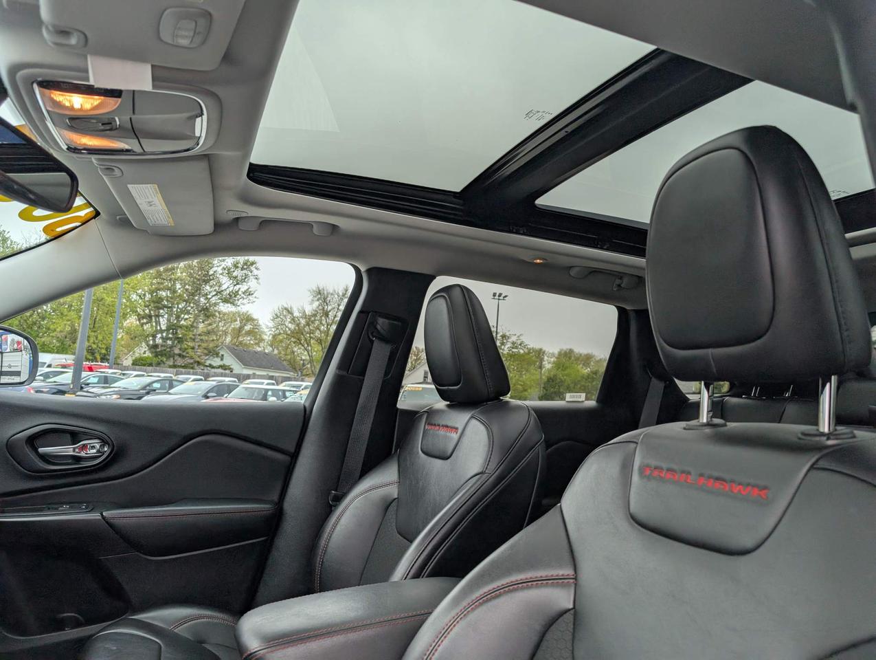 2022 Jeep Cherokee Trailhawk 4dr 4x4 Photo