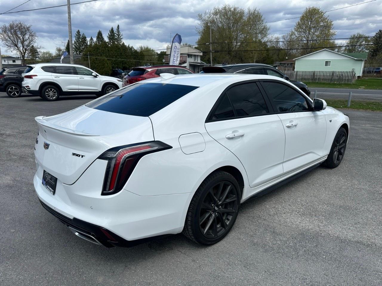 2024 Cadillac CT4 4dr Sdn Sport Photo