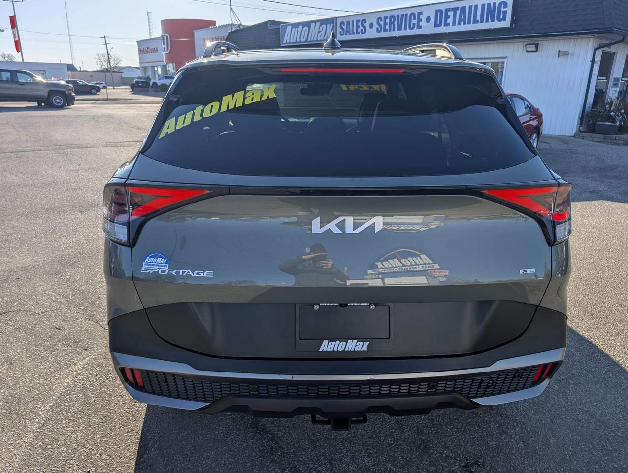 2023 Kia Sportage X-Line Limited w/Green Interior 4dr All-Wheel Drive Photo