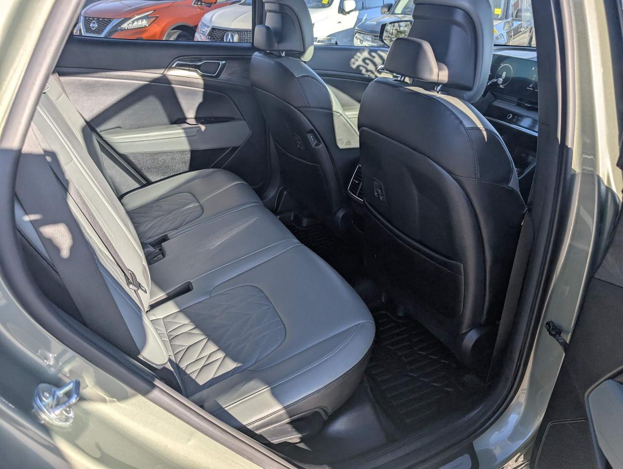 2023 Kia Sportage X-Line Limited w/Green Interior 4dr All-Wheel Drive Photo