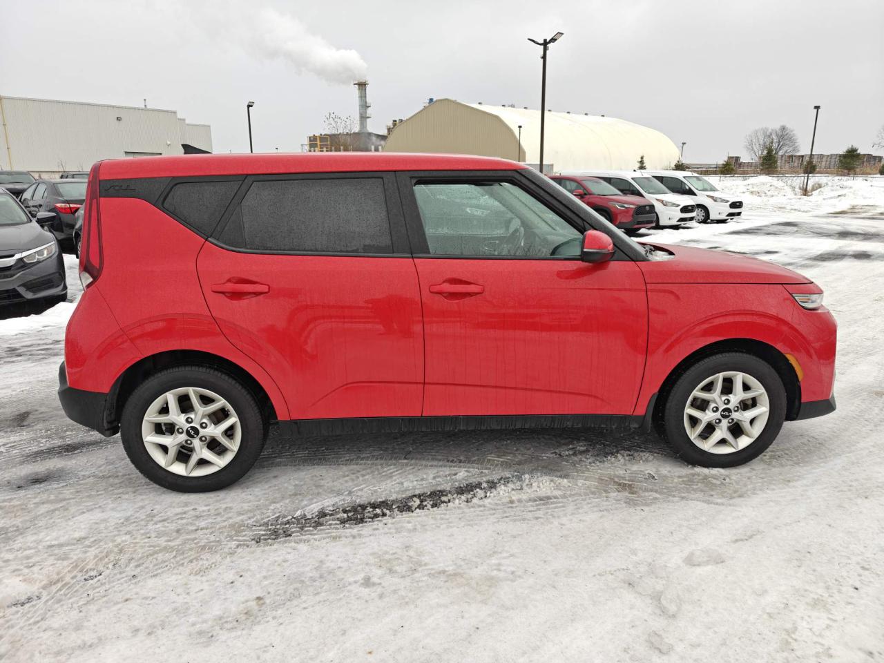 2022 Kia Soul EX 4dr Hatchback Photo4