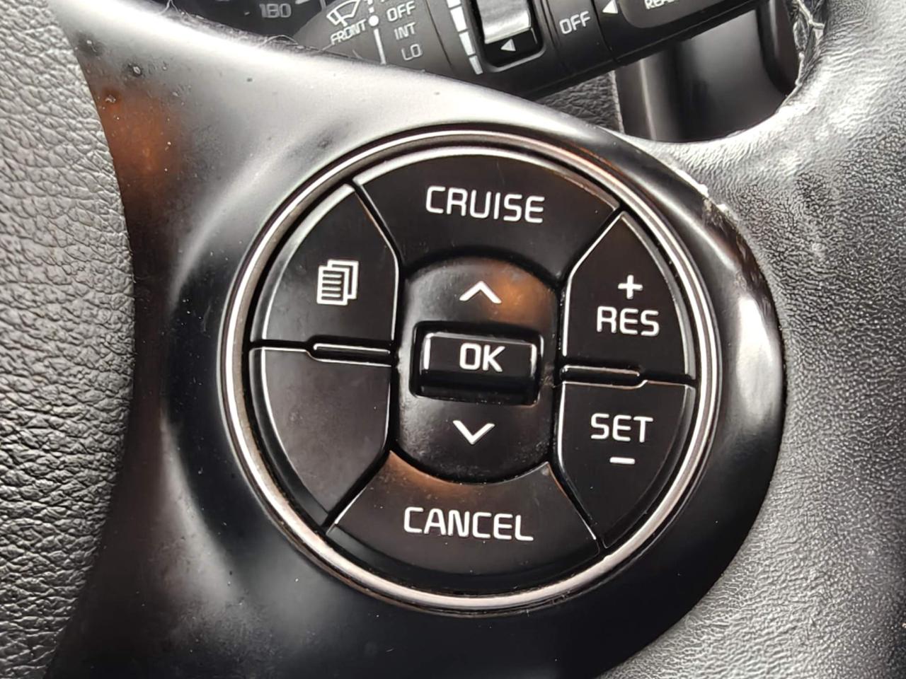 2022 Kia Soul EX 4dr Hatchback Photo