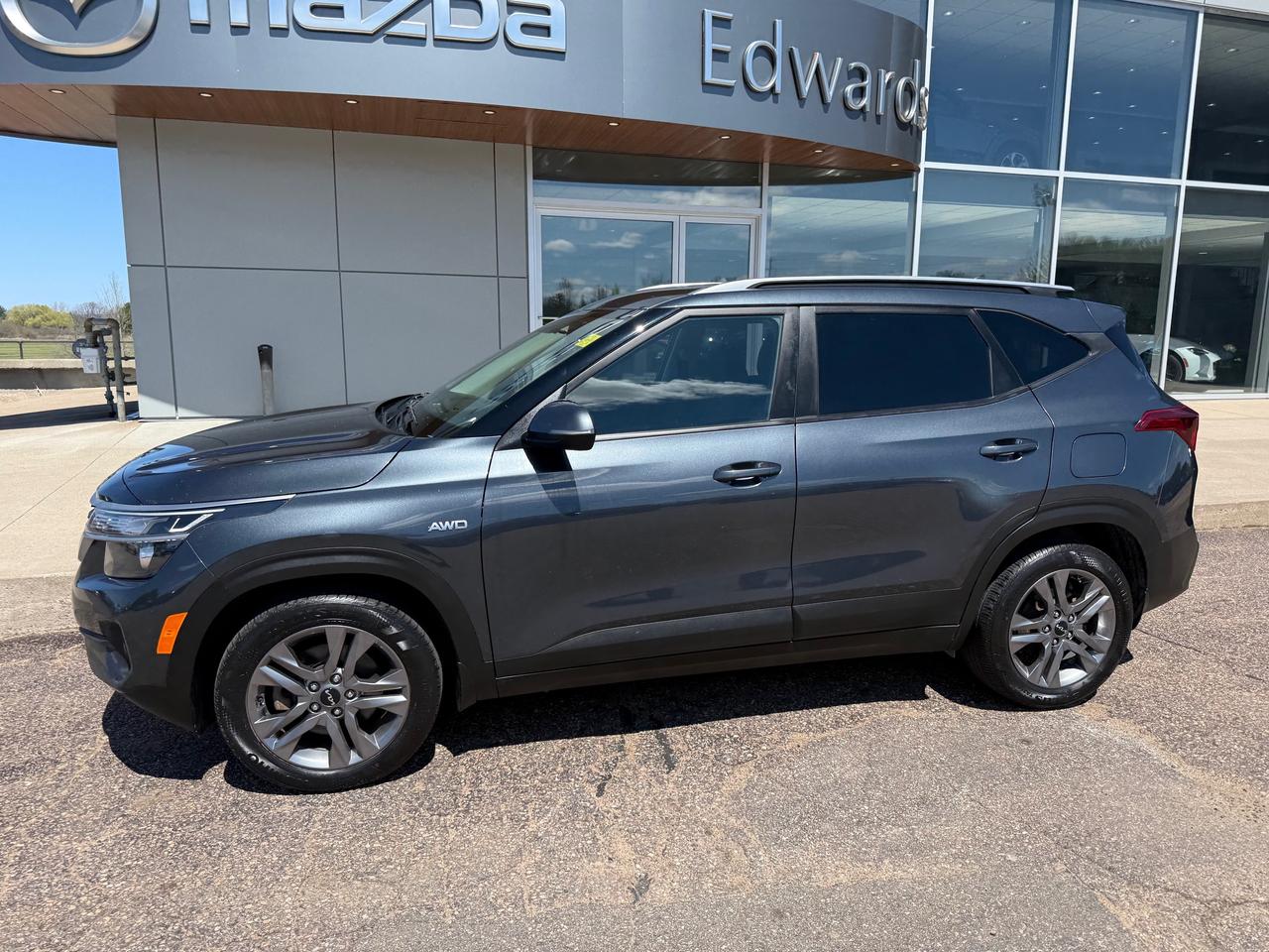 2022 Kia Seltos LX 4dr All-Wheel Drive Photo