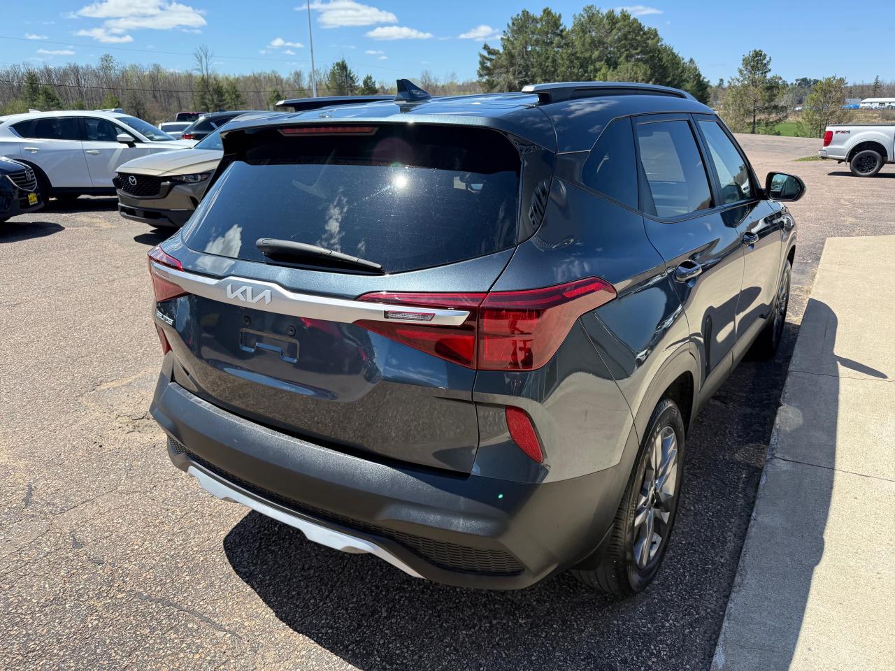 2022 Kia Seltos LX 4dr All-Wheel Drive Photo