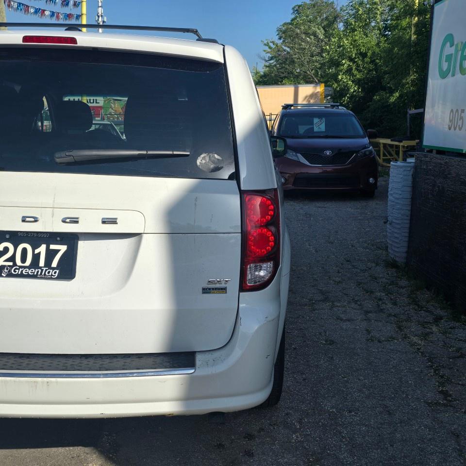 2017 Dodge Grand Caravan 4dr Wgn SXT Photo