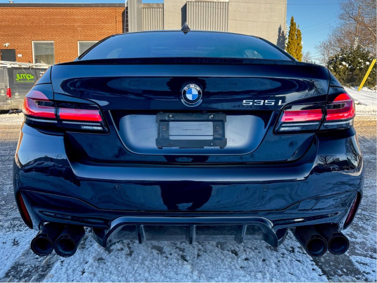 2012 BMW 5 Series 4dr Sdn 535i xDrive AWD Photo