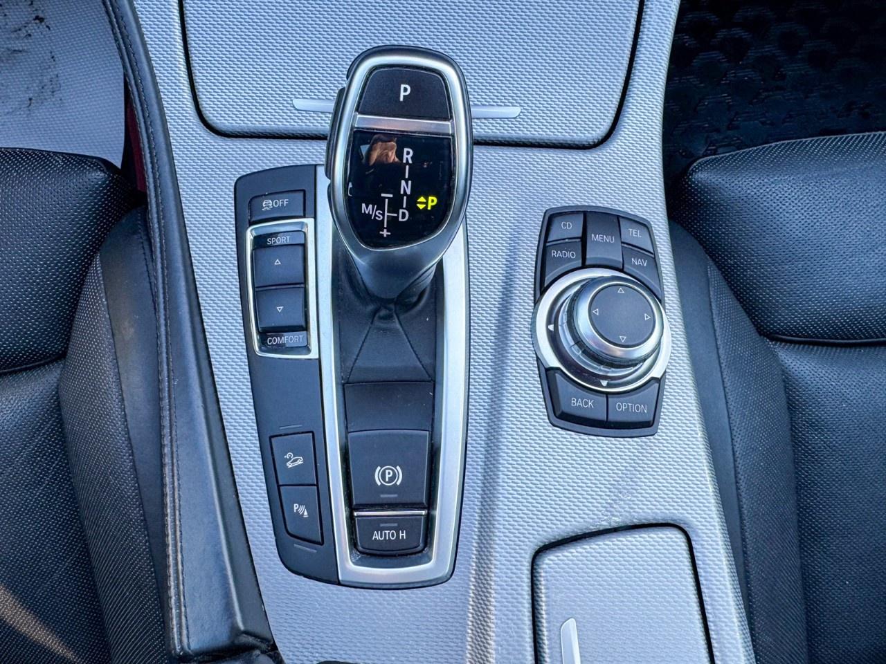 2012 BMW 5 Series 4dr Sdn 535i xDrive AWD Photo