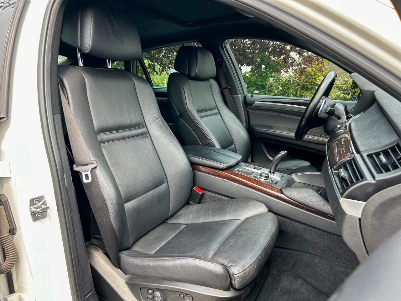 2013 BMW X6 AWD 4dr 35i Photo