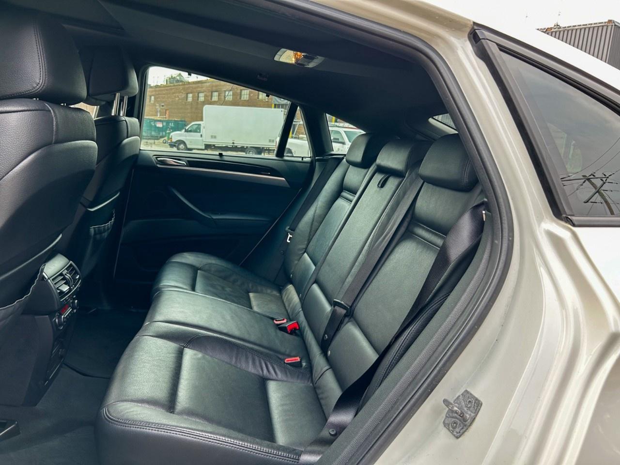 2013 BMW X6 AWD 4dr 35i Photo