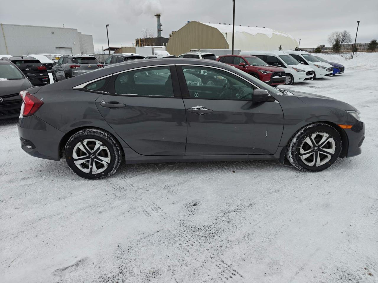 2018 Honda Civic LX (M6) 4dr Sedan Photo