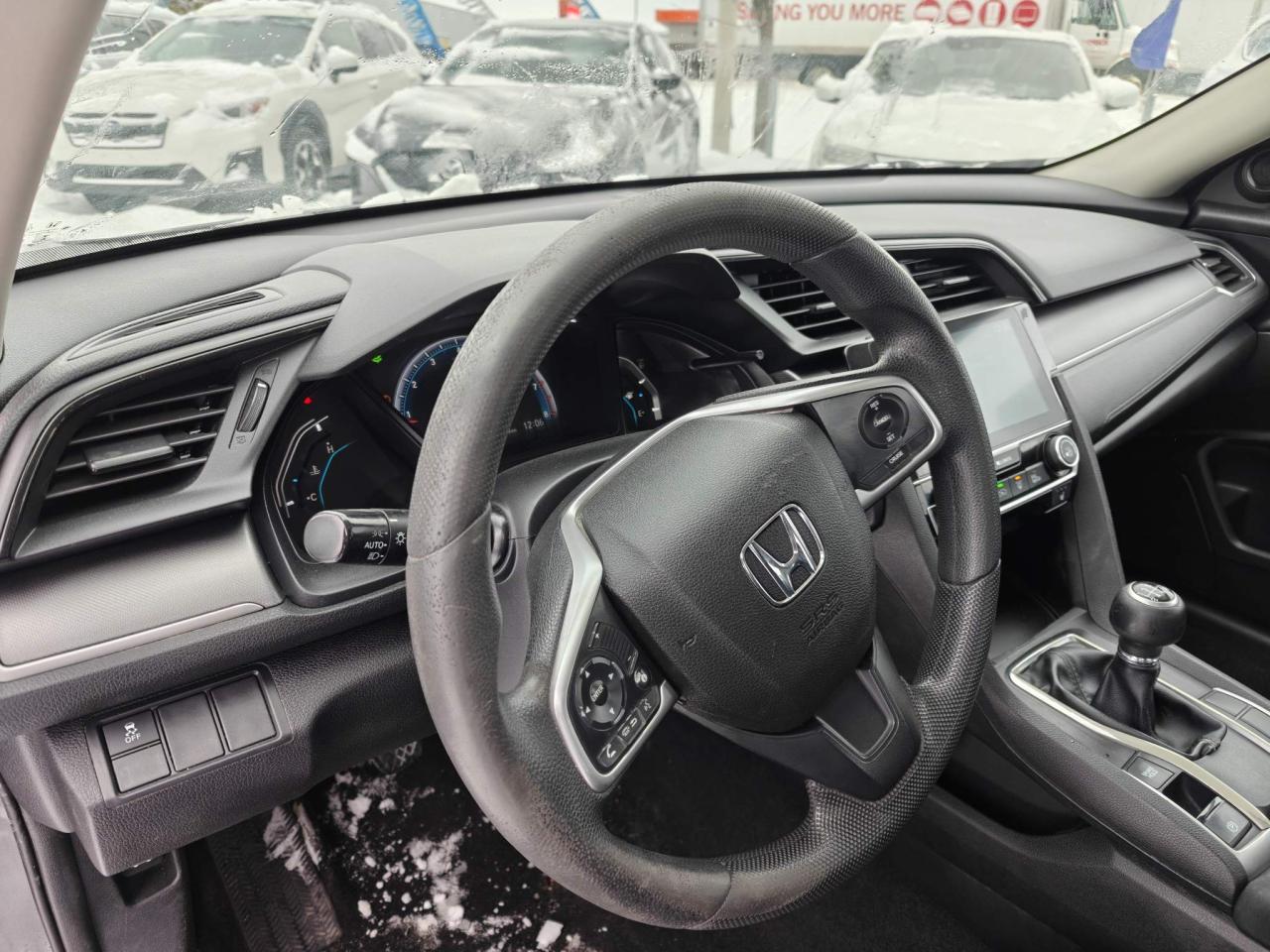 2018 Honda Civic LX (M6) 4dr Sedan Photo