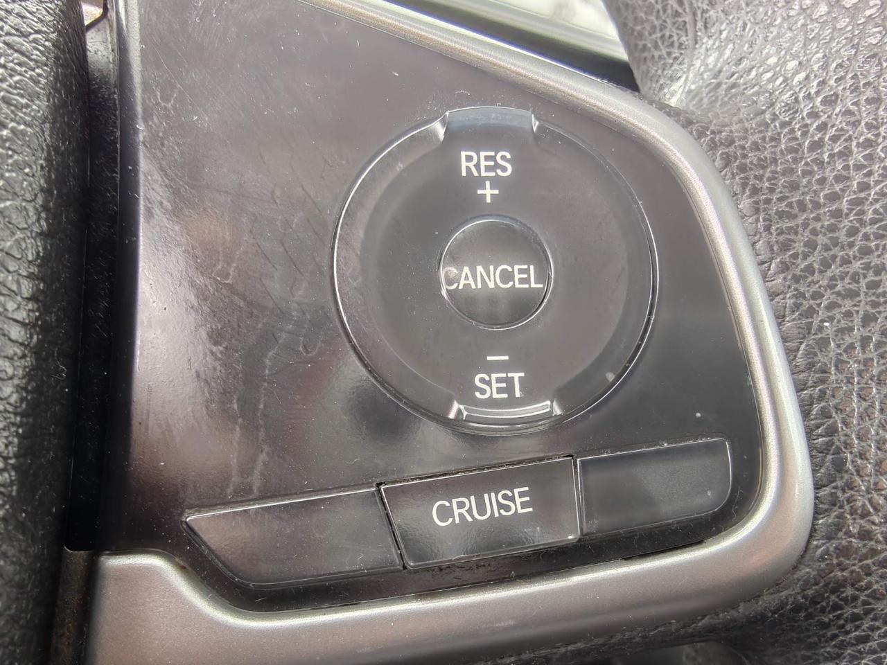 2018 Honda Civic LX (M6) 4dr Sedan Photo