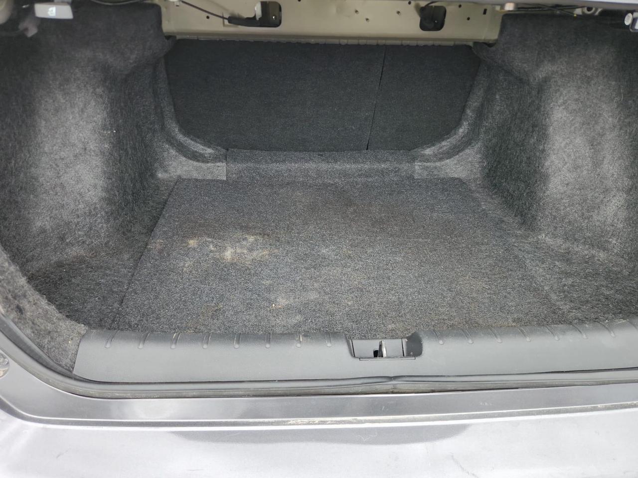 2018 Honda Civic LX (M6) 4dr Sedan Photo3