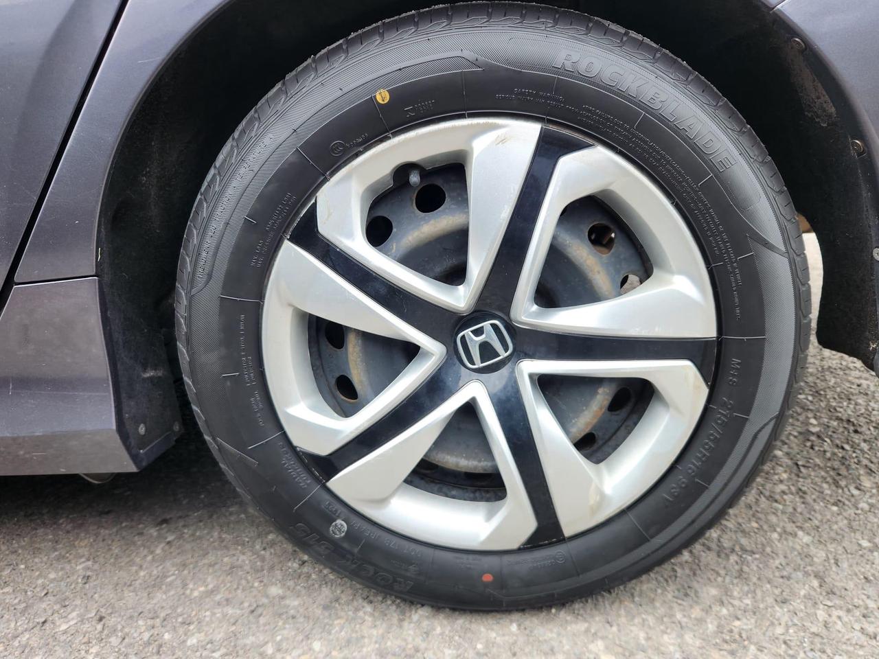 2018 Honda Civic LX (M6) 4dr Sedan Photo