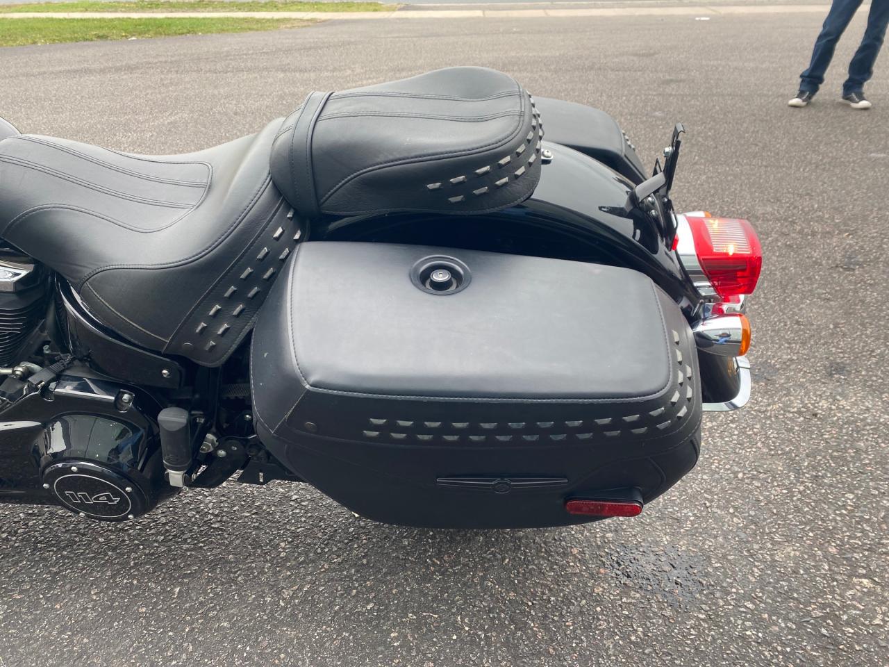 2019 Harley-Davidson FLHCS / Heritage Classic 114  Photo