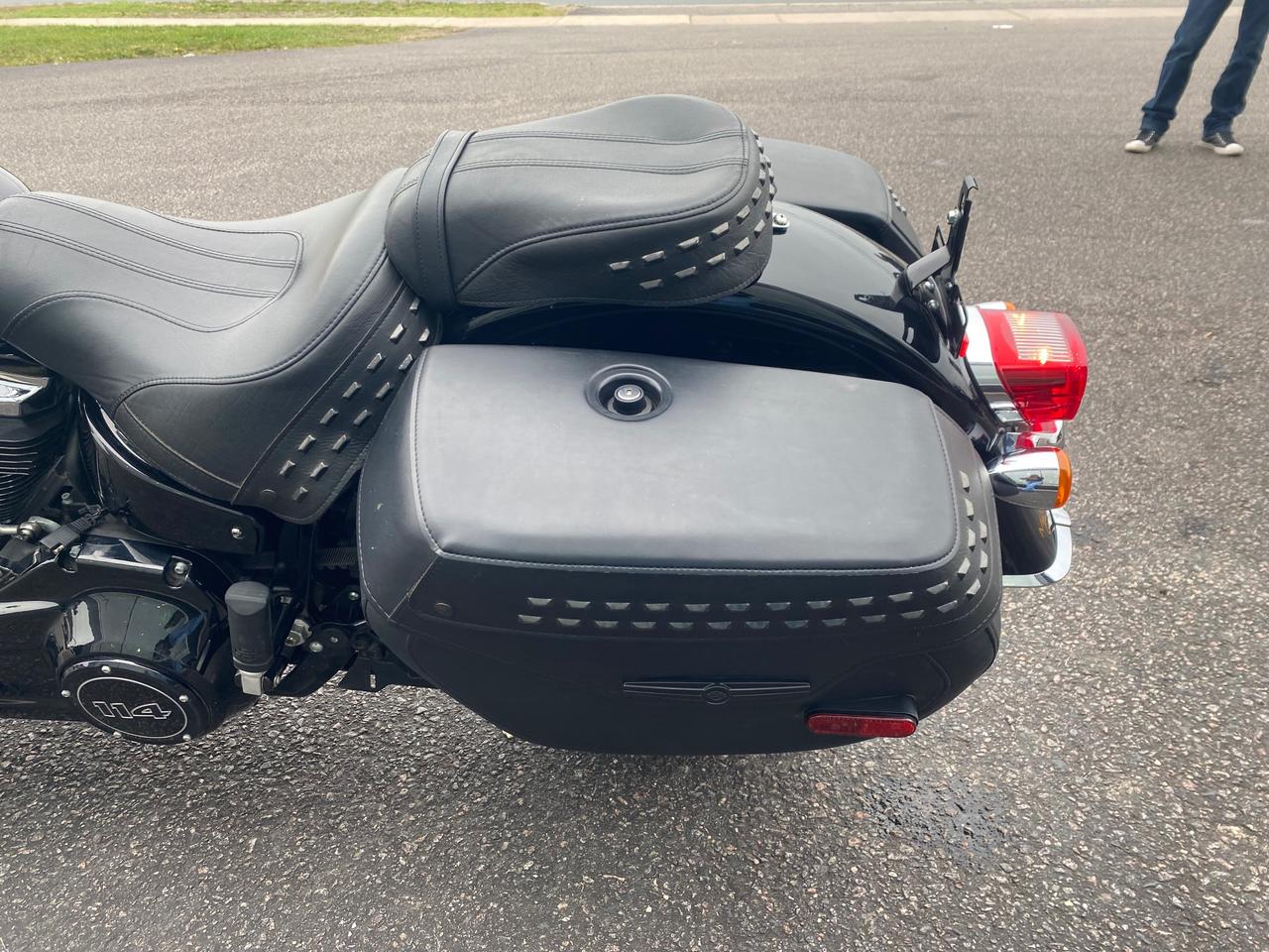2019 Harley-Davidson FLHCS / Heritage Classic 114  Photo