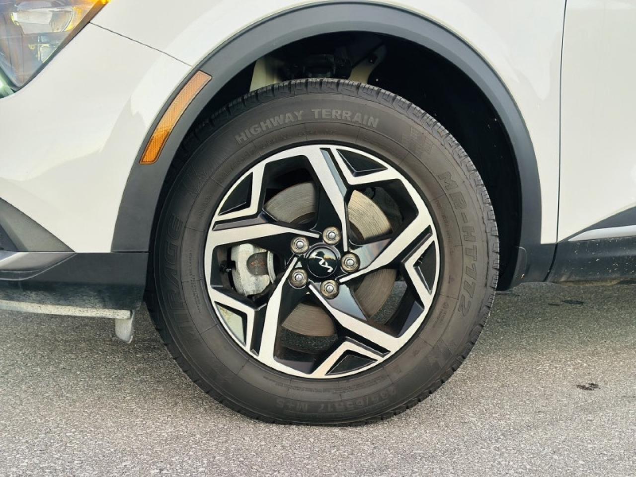 2023 Kia Sportage LX AWD Photo