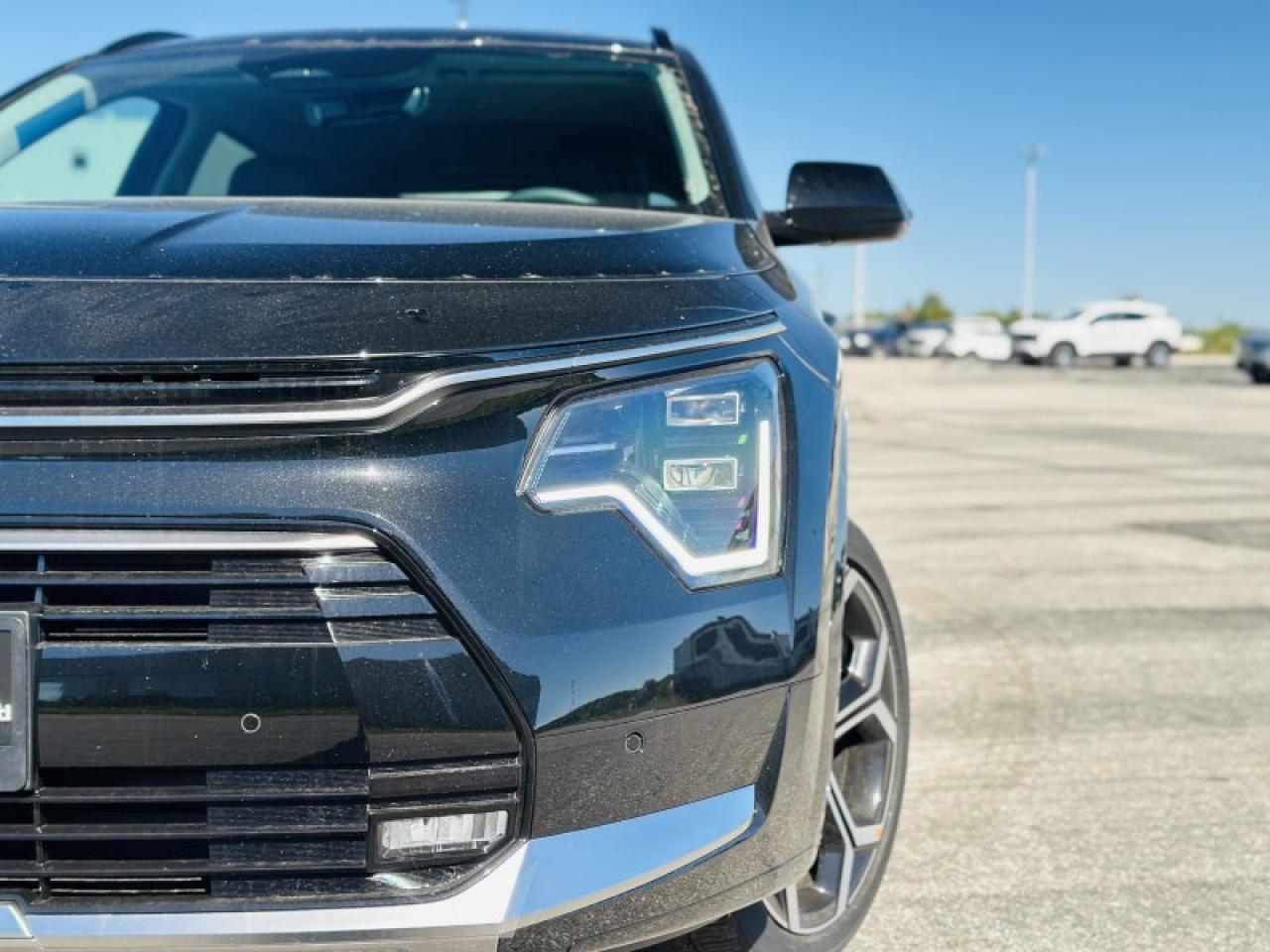 2026 Kia NIRO SX Photo2