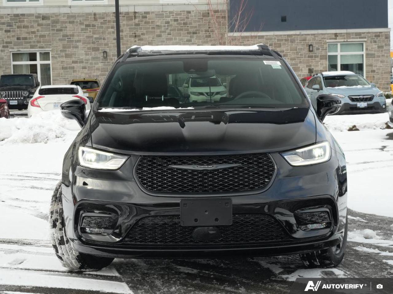 2026 Chrysler Pacifica Select Front-Wheel Drive Passenger Van Photo