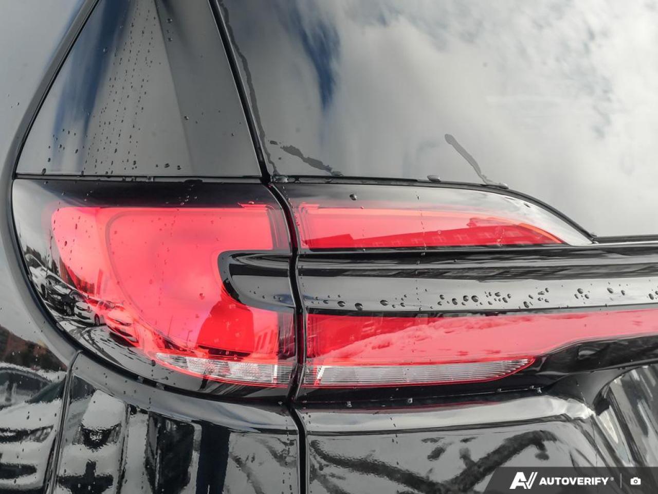 2026 Chrysler Pacifica Select Front-Wheel Drive Passenger Van Photo