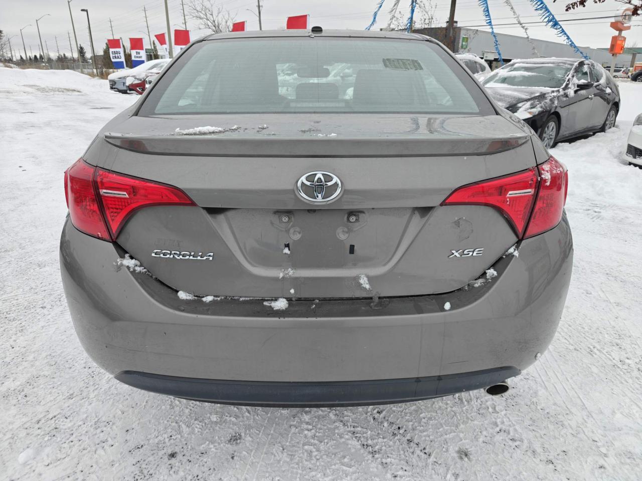 2019 Toyota Corolla SE (CVTi-S) 4dr Sedan Photo3