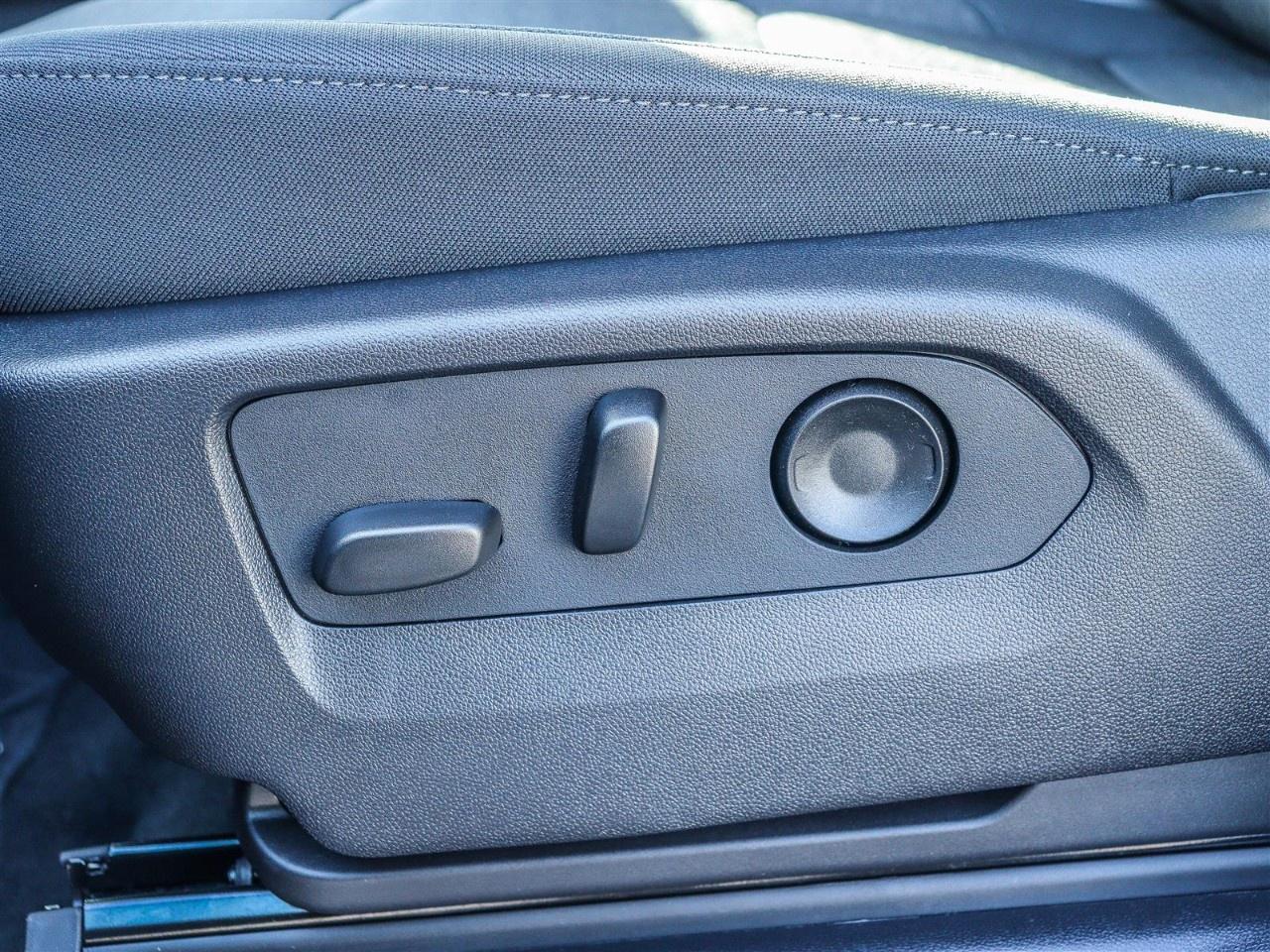 2026 GMC Sierra 1500 Crew Cab Standard Box 4-Wheel Drive Elevation Photo