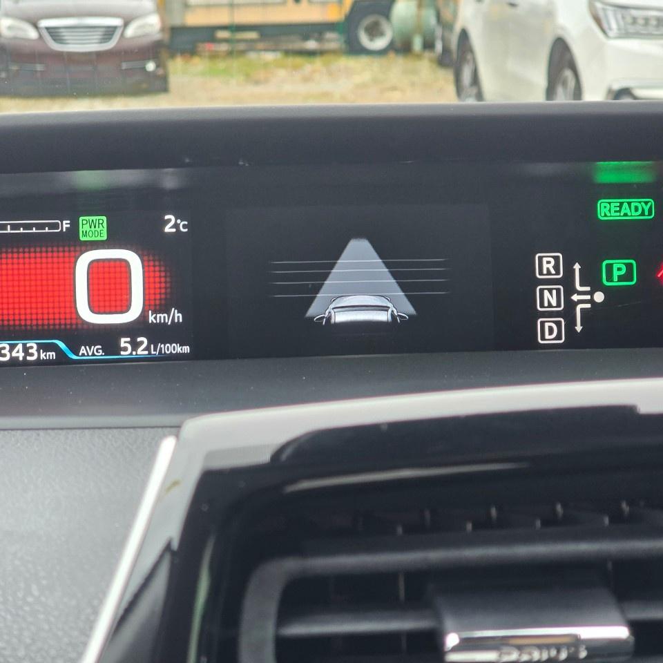 2016 Toyota Prius 5dr Hb Touring Photo