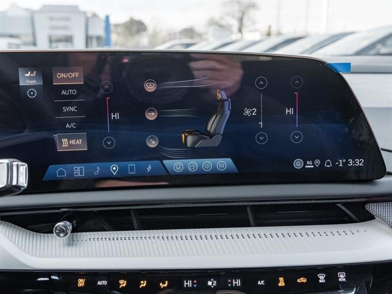 2026 Cadillac OPTIQ Luxury 4dr Photo