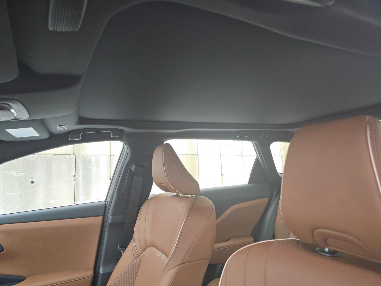 2025 Toyota Crown Signia Limited 4dr All-Wheel Drive Photo