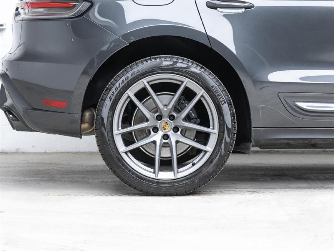 2025 Porsche Macan  Photo