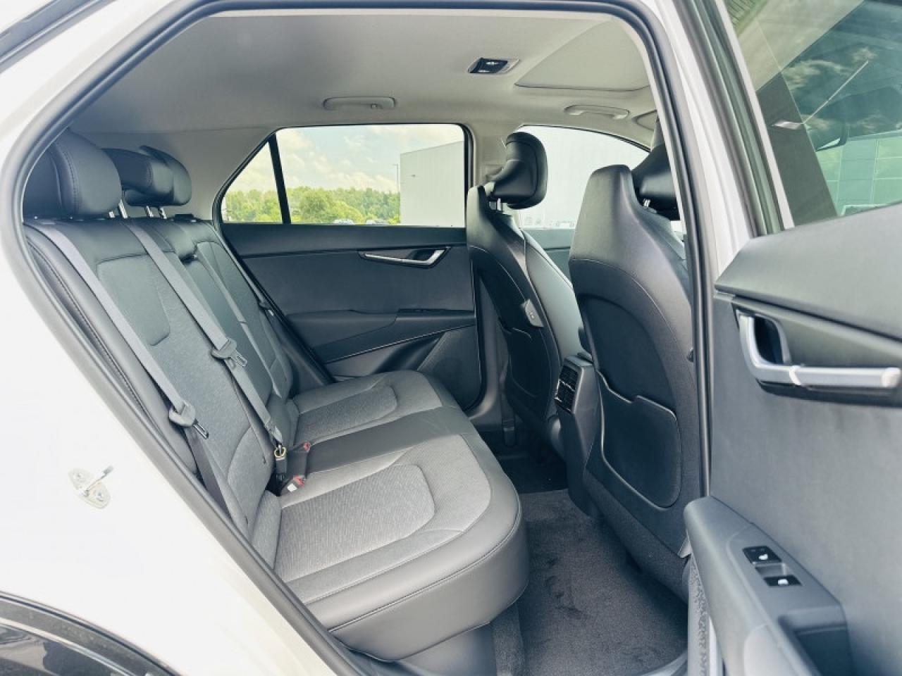 2026 Kia NIRO EX Premium Photo