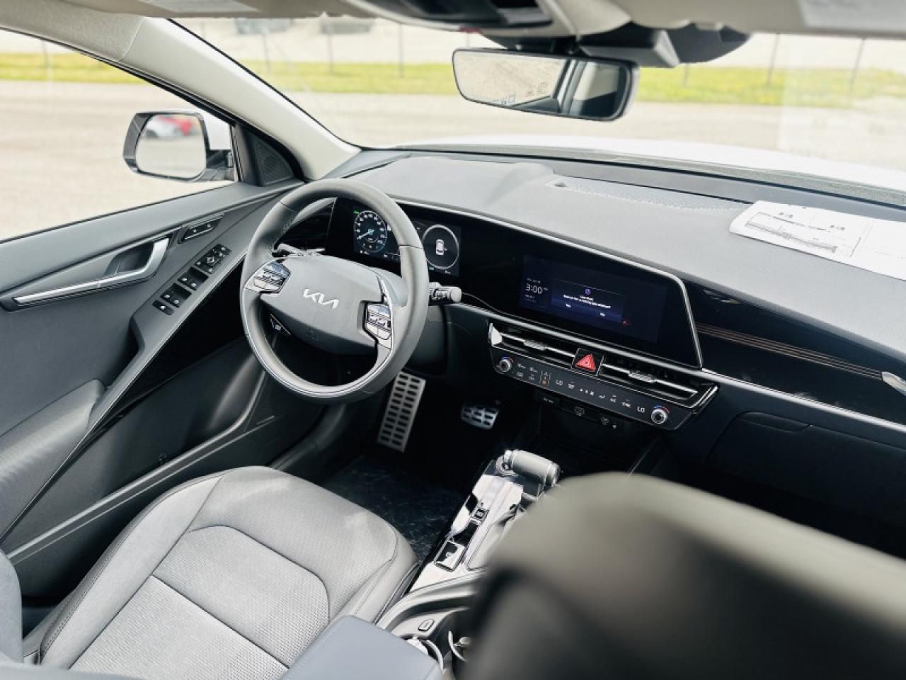 2026 Kia NIRO EX Premium Photo