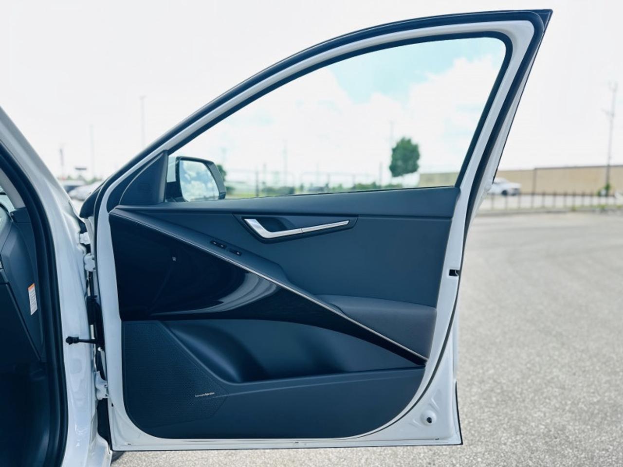 2026 Kia NIRO EX Premium Photo