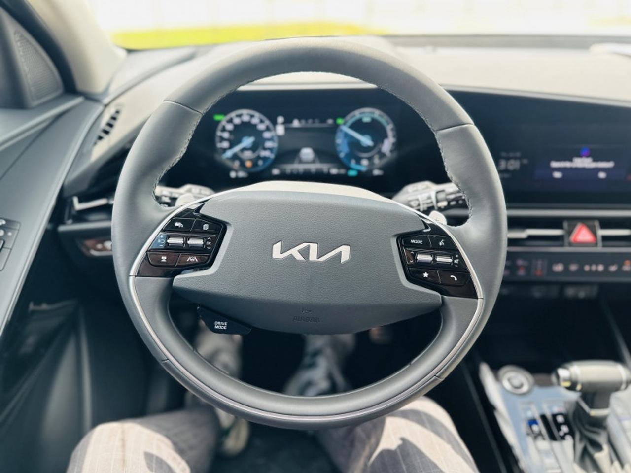 2026 Kia NIRO EX Premium Photo
