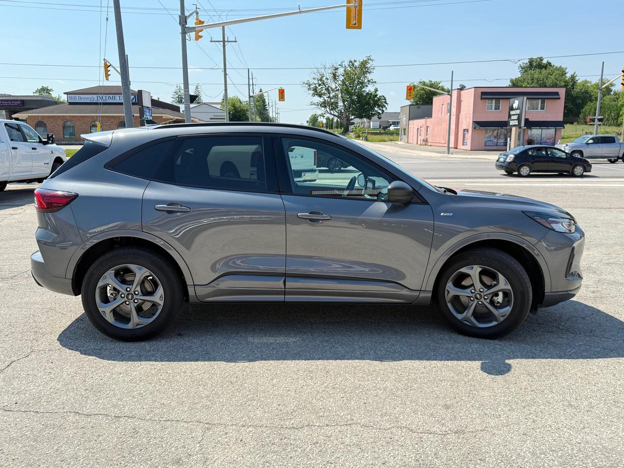 2024 Ford Escape ST-Line 4dr All-Wheel Drive Photo
