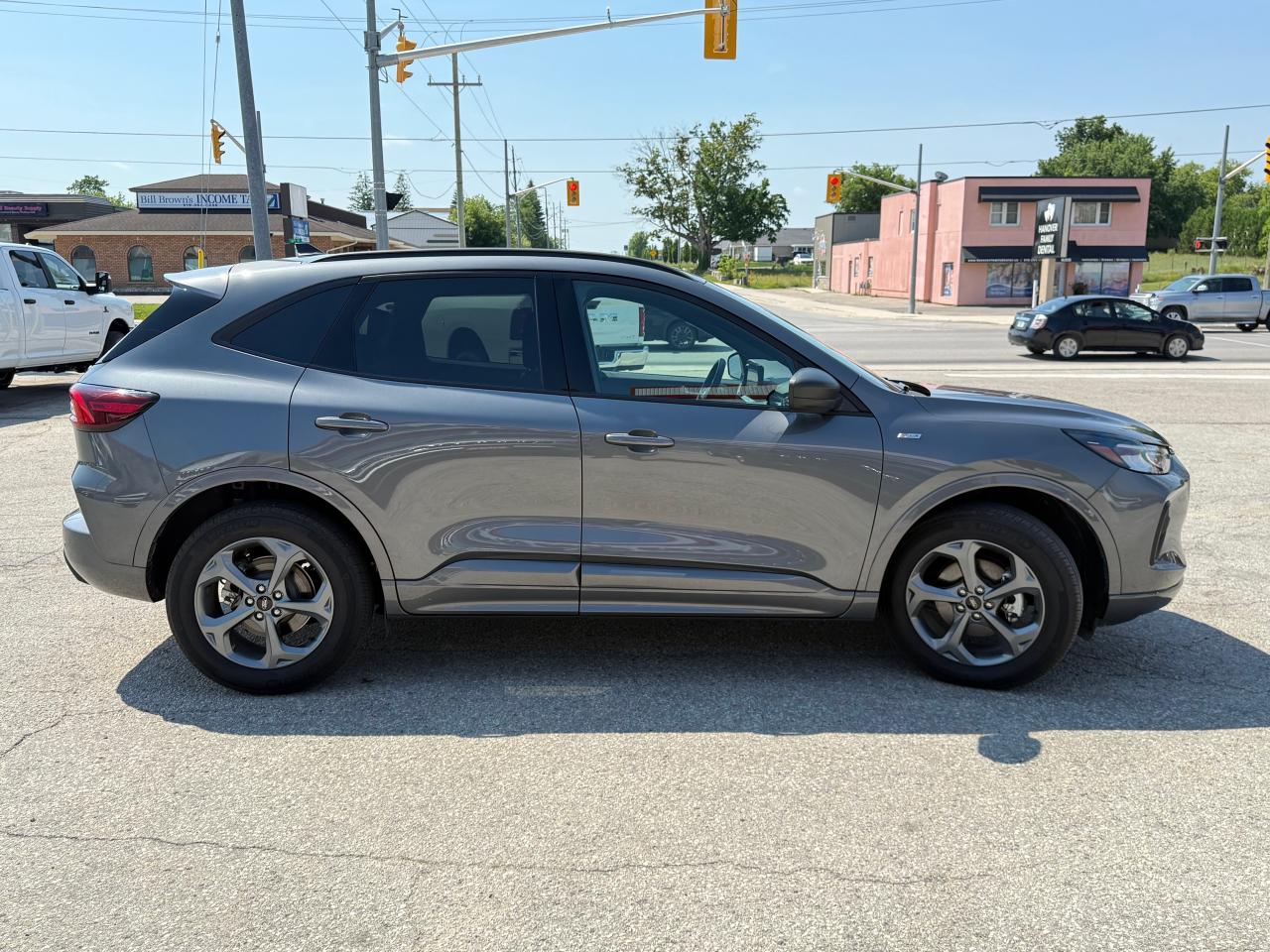 2024 Ford Escape ST-Line 4dr All-Wheel Drive Photo