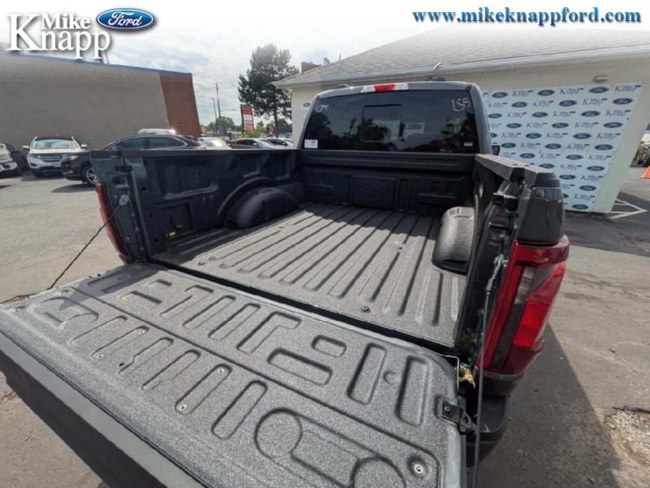 2025 Ford F-150 XLT Photo