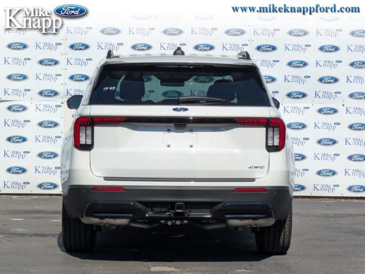 2025 Ford Explorer ST-Line Photo