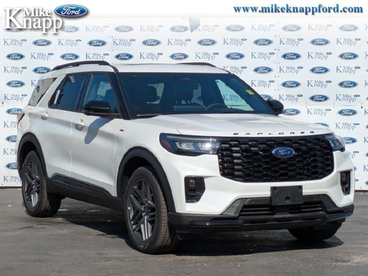 2025 Ford Explorer ST-Line Photo