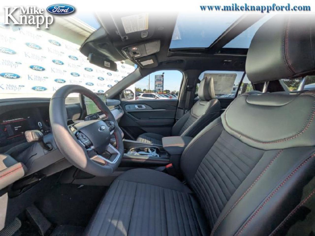 2025 Ford Explorer ST-Line Photo