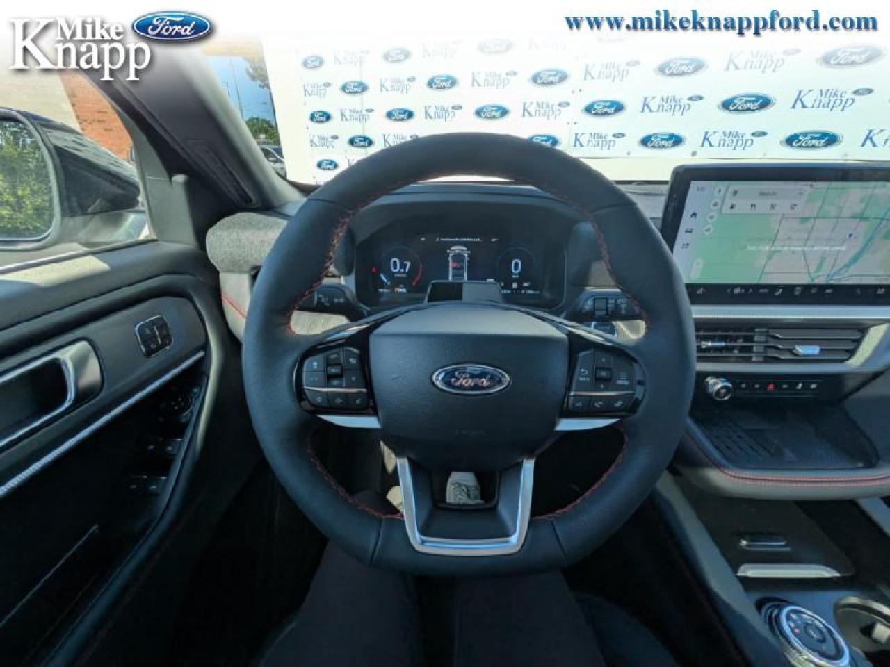 2025 Ford Explorer ST-Line Photo