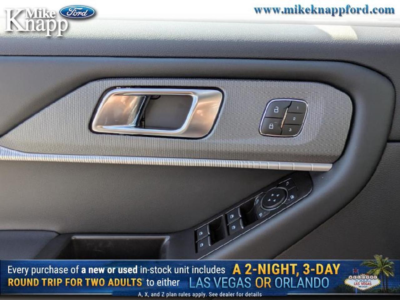 2025 Ford Explorer ST-Line Photo