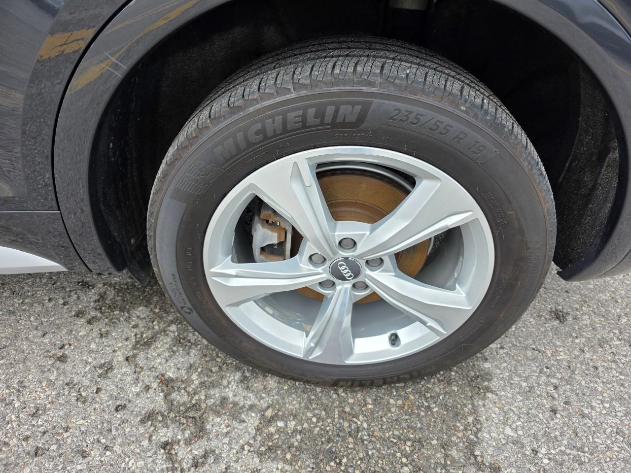 2018 Audi Q5 2.0T Progressiv 4dr All-wheel Drive quattro Sport Utility Photo