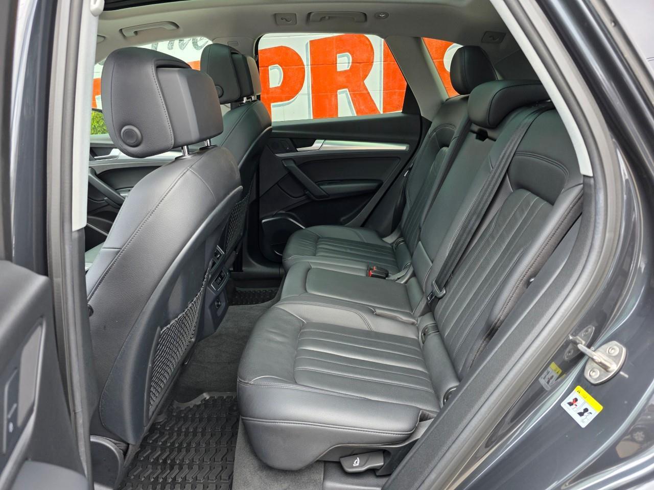 2018 Audi Q5 2.0T Progressiv 4dr All-wheel Drive quattro Sport Utility Photo