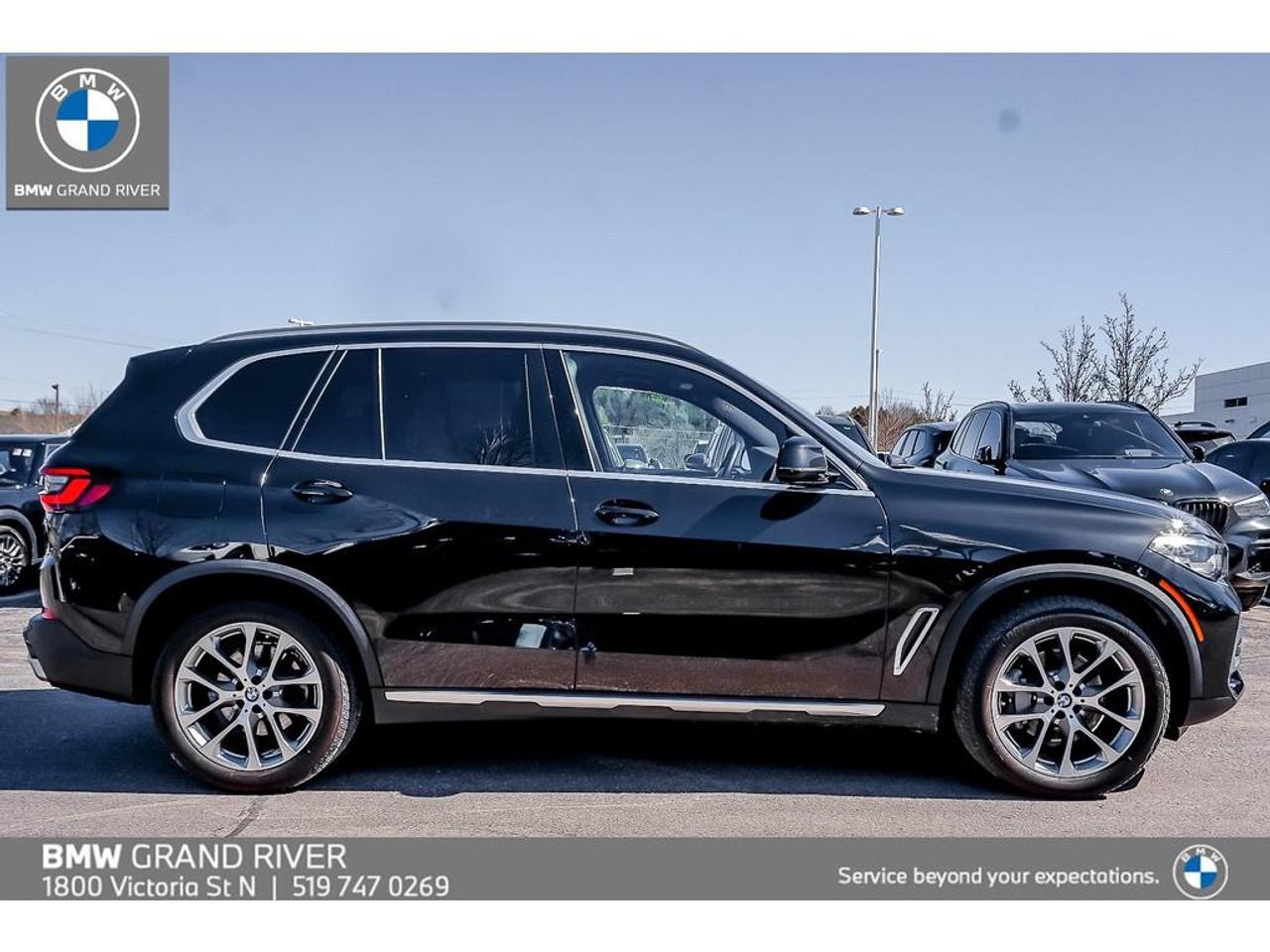 2022 BMW X5 xDrive40i 4dr All-Wheel Drive Sports Activity Vehicle Photo2