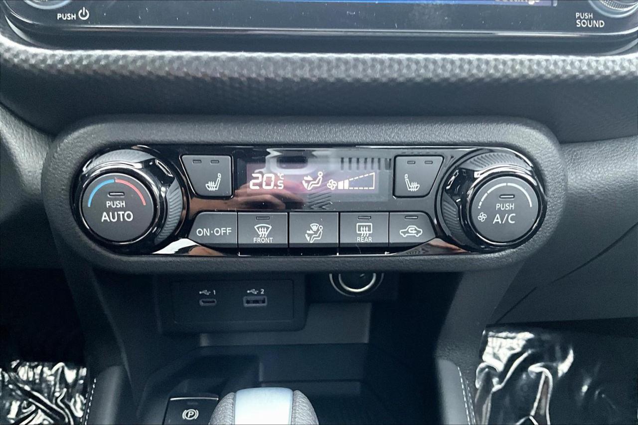 2025 Nissan Kicks Play SV 4dr Front-Wheel Drive Photo